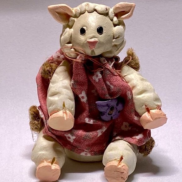 Russ & Co. 13900 Country Kin Sculptstone Jointed Lamb Figurine Shelf Sitter VTG - Picture 10 of 10